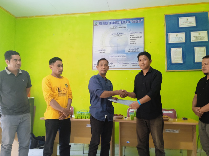 Rapat Pembahasan SOP Tentang Penyewaan Di Unit Usaha Bumdes