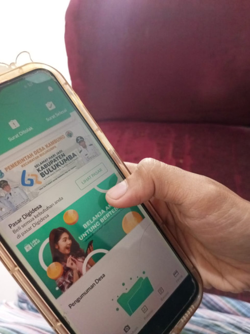 Penjualan dan pembelian barang jarak jauh bukan masalah bagi warga desa Kambuno